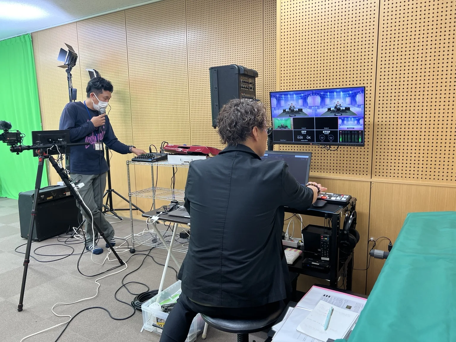 ライブ配信機器